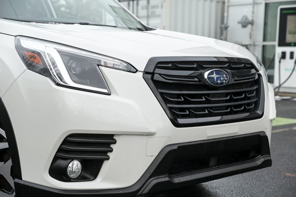 2023 Subaru Forester Tourisme Carplay Volant chauffant Toit pano in Sainte-Julie, Quebec - 2 - w1024h768px