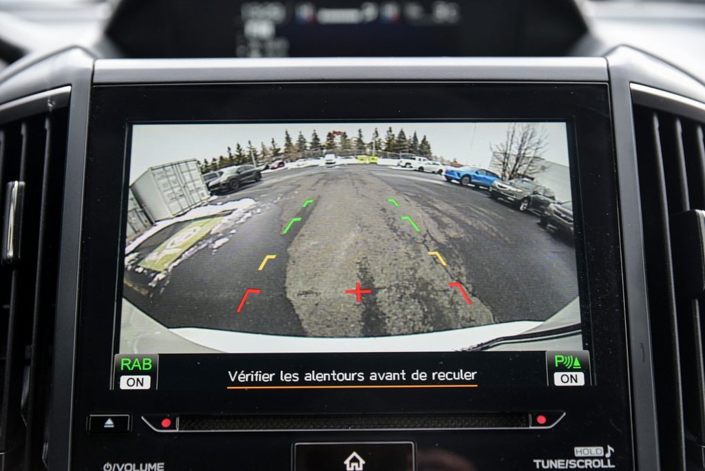 2023 Subaru Forester Tourisme Carplay Volant chauffant Toit pano in Sainte-Julie, Quebec - 20 - w1024h768px