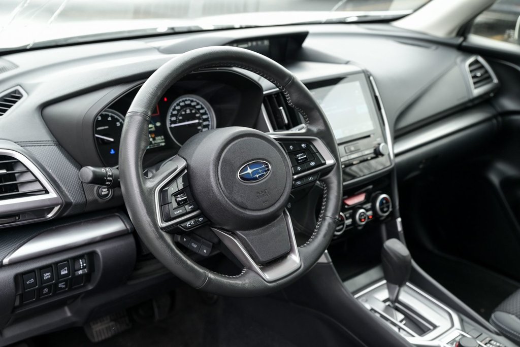 2023 Subaru Forester Tourisme Carplay Volant chauffant Toit pano in Sainte-Julie, Quebec - 12 - w1024h768px