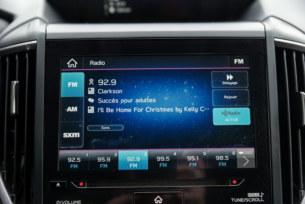 2023 Subaru Forester Tourisme Carplay Volant chauffant Toit pano in Sainte-Julie, Quebec - 19 - w1024h768px