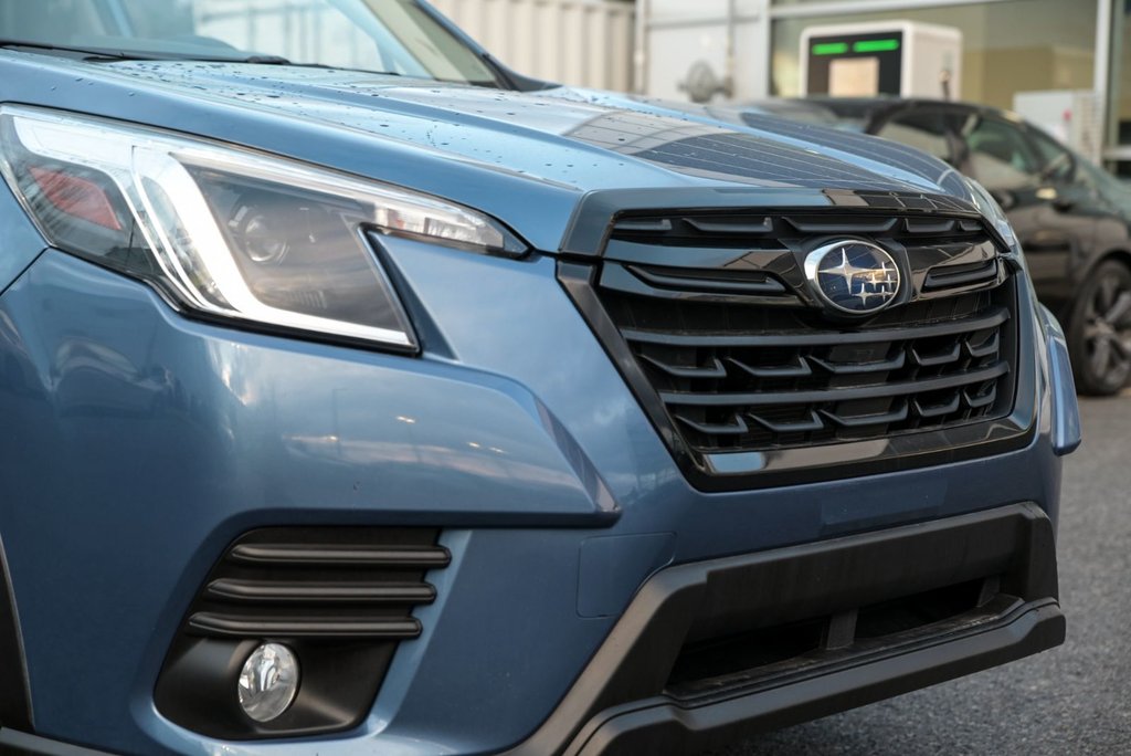 Subaru Forester Tourisme Carplay Volant chauffant Toit pano 2023 à Sainte-Julie, Québec - 2 - w1024h768px