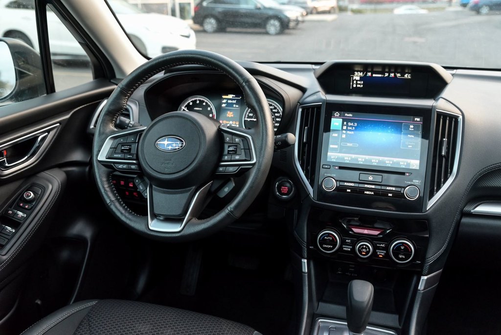 Subaru Forester Tourisme Carplay Volant chauffant Toit pano 2023 à Sainte-Julie, Québec - 26 - w1024h768px