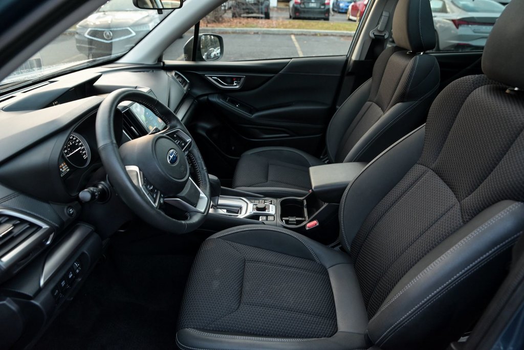 Subaru Forester Tourisme Carplay Volant chauffant Toit pano 2023 à Sainte-Julie, Québec - 10 - w1024h768px