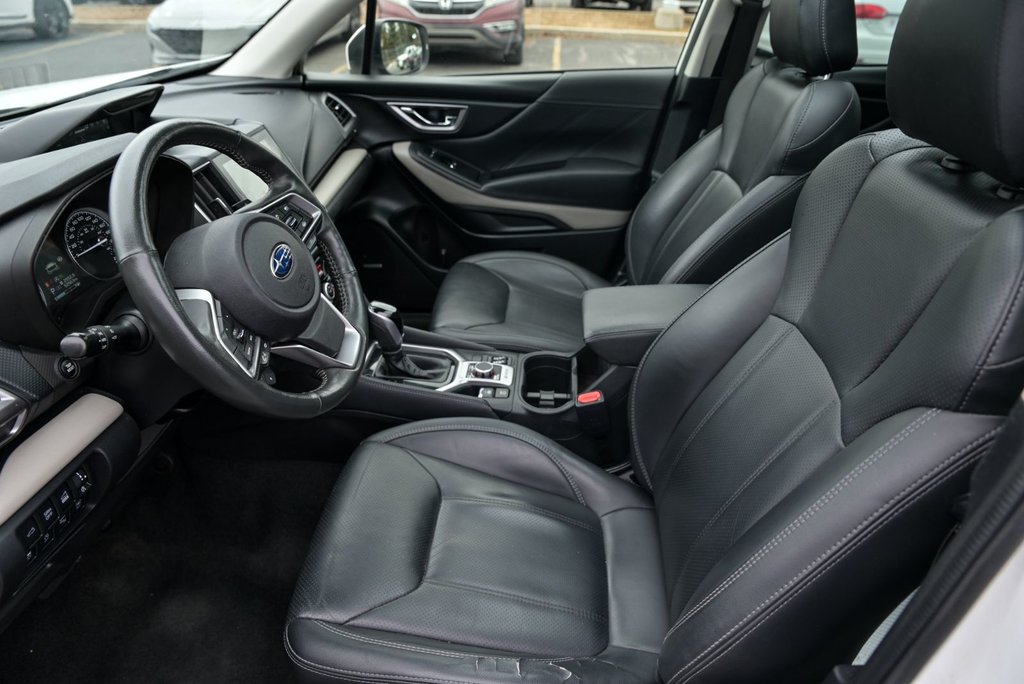 2023 Subaru Forester Limited,Carplay,Toit ouvrant,Volant chauffant in Sainte-Julie, Quebec - 10 - w1024h768px