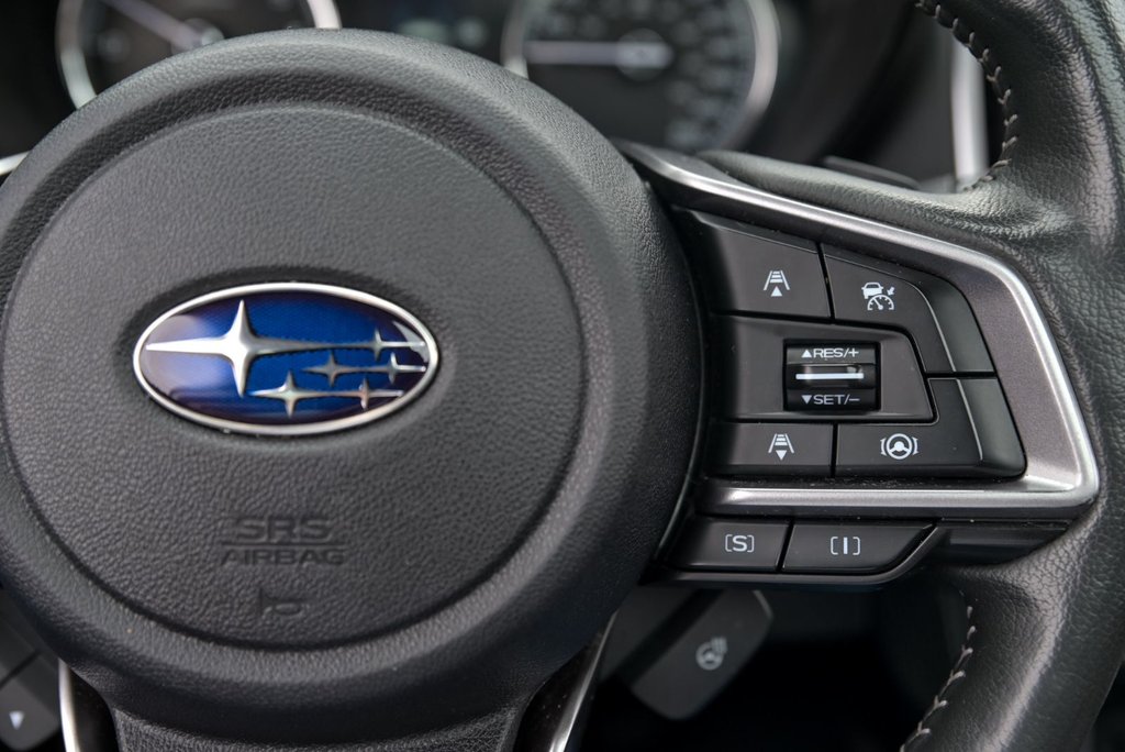 2023 Subaru Forester Limited,Carplay,Toit ouvrant,Volant chauffant in Sainte-Julie, Quebec - 16 - w1024h768px