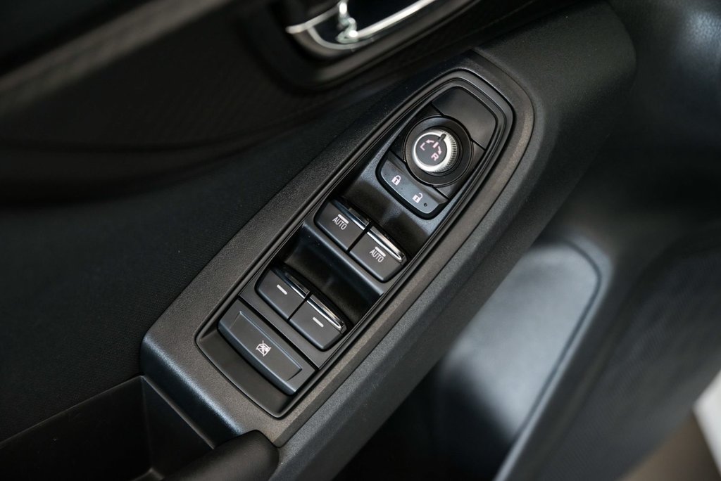 2023 Subaru Impreza Tourisme Volant chauffant Carplay Bancs chauffants in Sainte-Julie, Quebec - 8 - w1024h768px