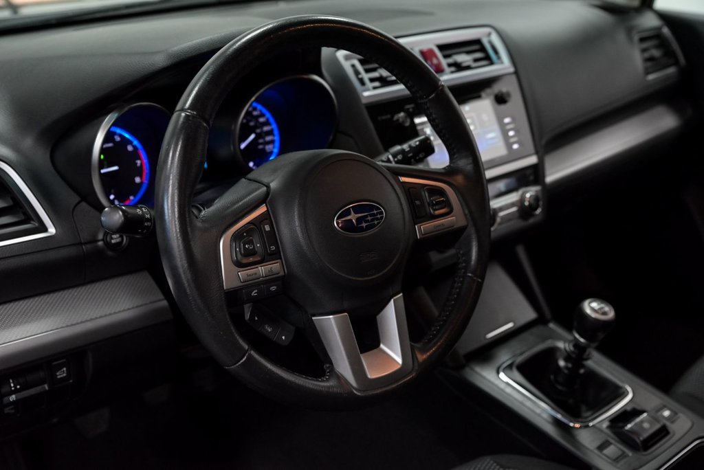 2017 Subaru Outback 2.5i Tourisme Manuel Toit ouvrant Bluetooth in Sainte-Julie, Quebec - 11 - w1024h768px