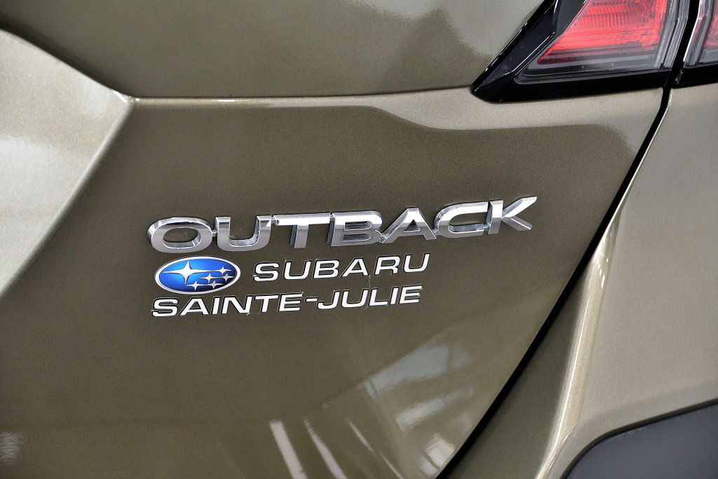 2022  Outback Tourisme Carplay Toit Volant chauffant CERTIFIÉ in Sainte-Julie, Quebec - 9 - w1024h768px