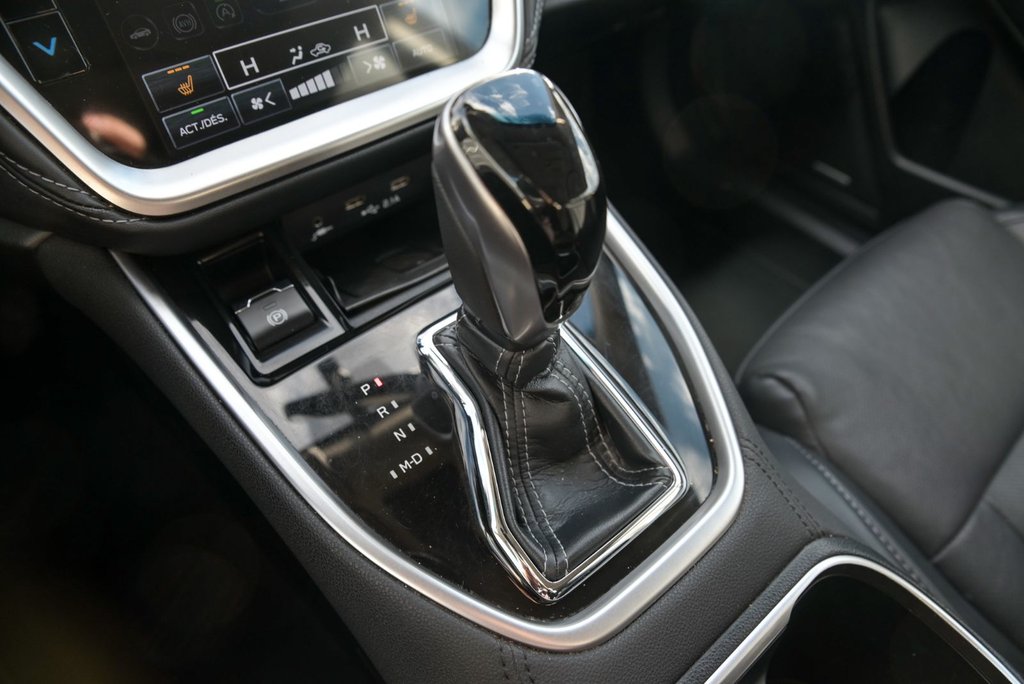 Subaru Outback Limited 2.5L Cuir toit Navi Harmon Kardon 2022 à Sainte-Julie, Québec - 22 - w1024h768px
