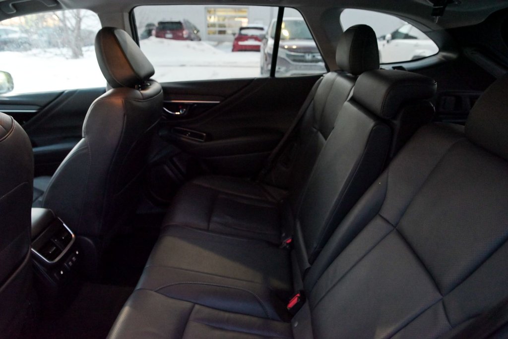 Subaru Outback Limited XT, Carplay, toit ouvrant 2022 à Sainte-Julie, Québec - 24 - w1024h768px