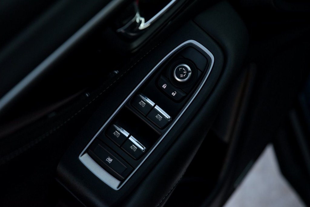 Subaru Outback Limited XT, Carplay, toit ouvrant 2022 à Sainte-Julie, Québec - 9 - w1024h768px