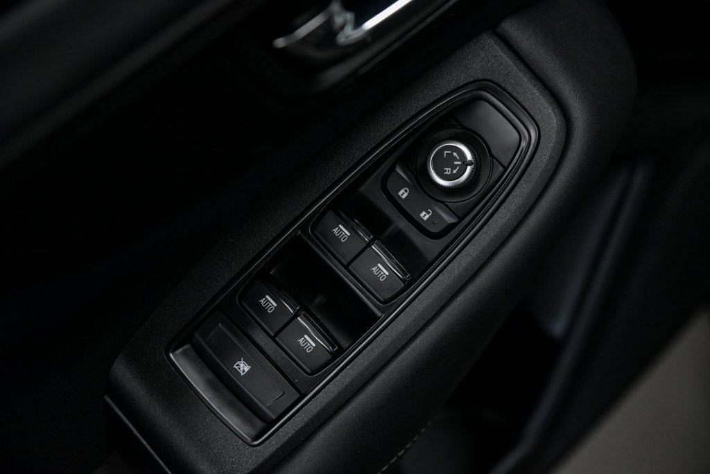 Subaru Outback Touring, Volant Chauffant, Toit ouvrant 2023 à Sainte-Julie, Québec - 8 - w1024h768px