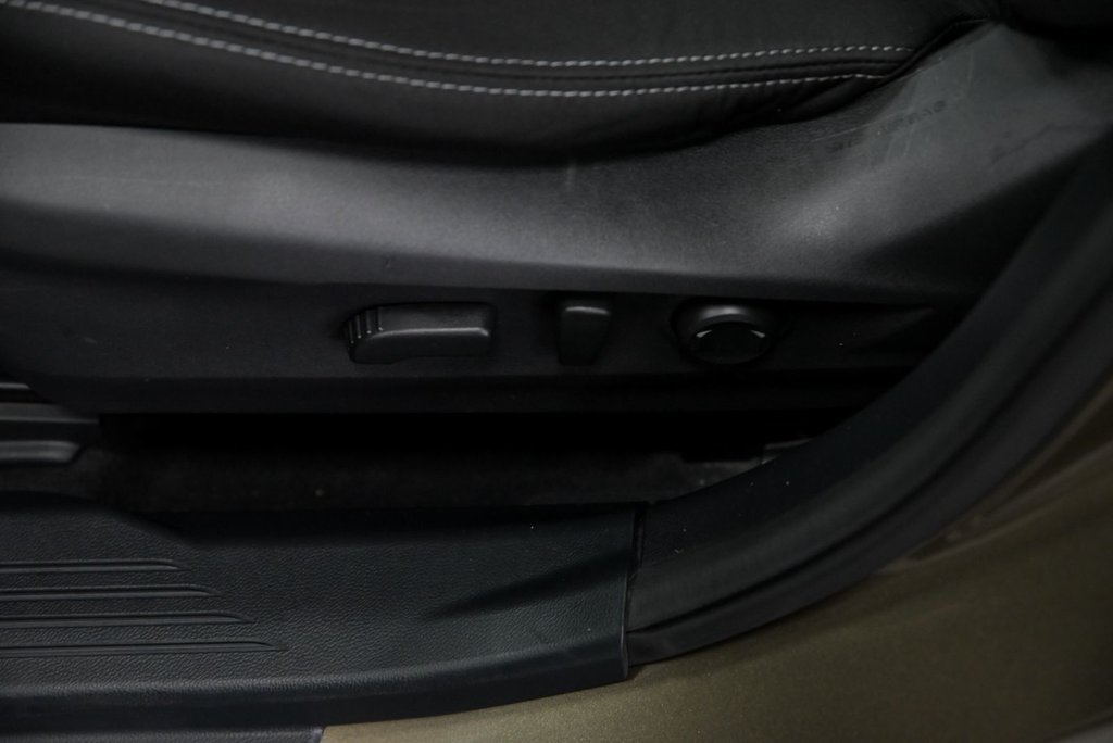 Subaru Outback Touring, Volant Chauffant, Toit ouvrant 2023 à Sainte-Julie, Québec - 10 - w1024h768px