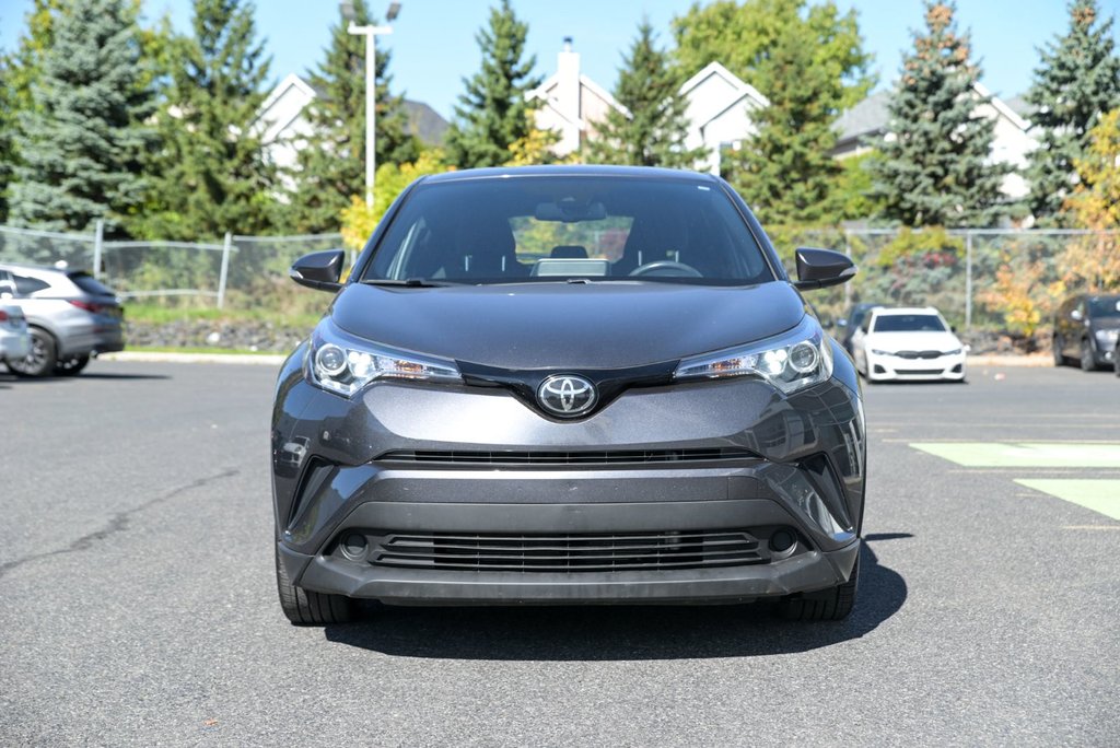 Toyota C-HR XLE Sièges chauffants Bluetooth Caméra de recul 2019 à Sainte-Julie, Québec - 4 - w1024h768px