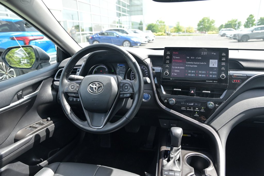 Toyota Camry HYBRIDE SE, APPLE CARPLAY, BANCS CHAUFFANTS 2023 à Sainte-Julie, Québec - 25 - w1024h768px