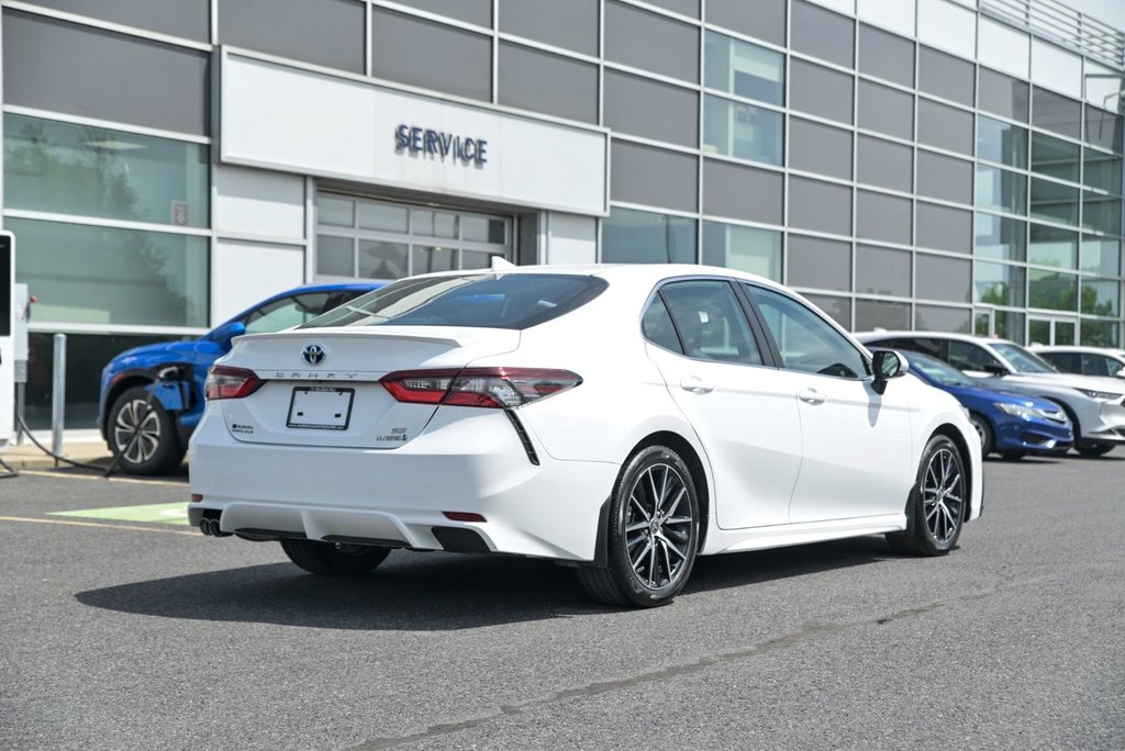 Toyota Camry HYBRIDE SE, APPLE CARPLAY, BANCS CHAUFFANTS 2023 à Sainte-Julie, Québec - 6 - w1024h768px