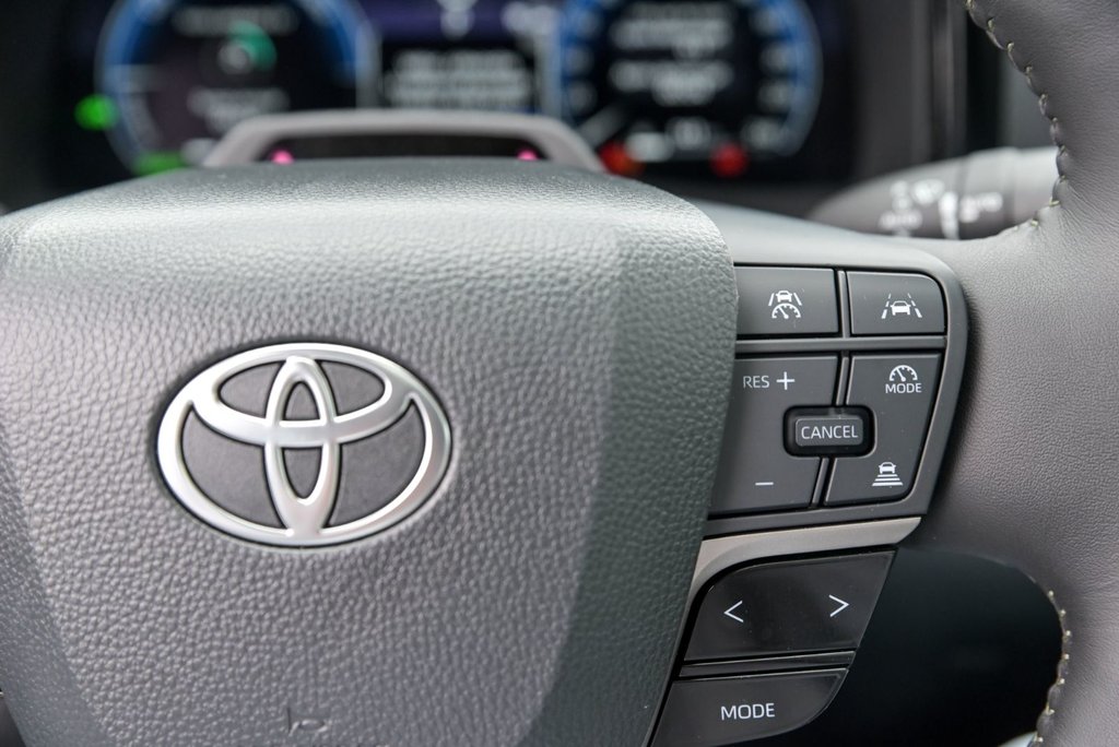 Toyota Camry XLE,Carplay, Bancs Chauffants 2025 à Sainte-Julie, Québec - 16 - w1024h768px