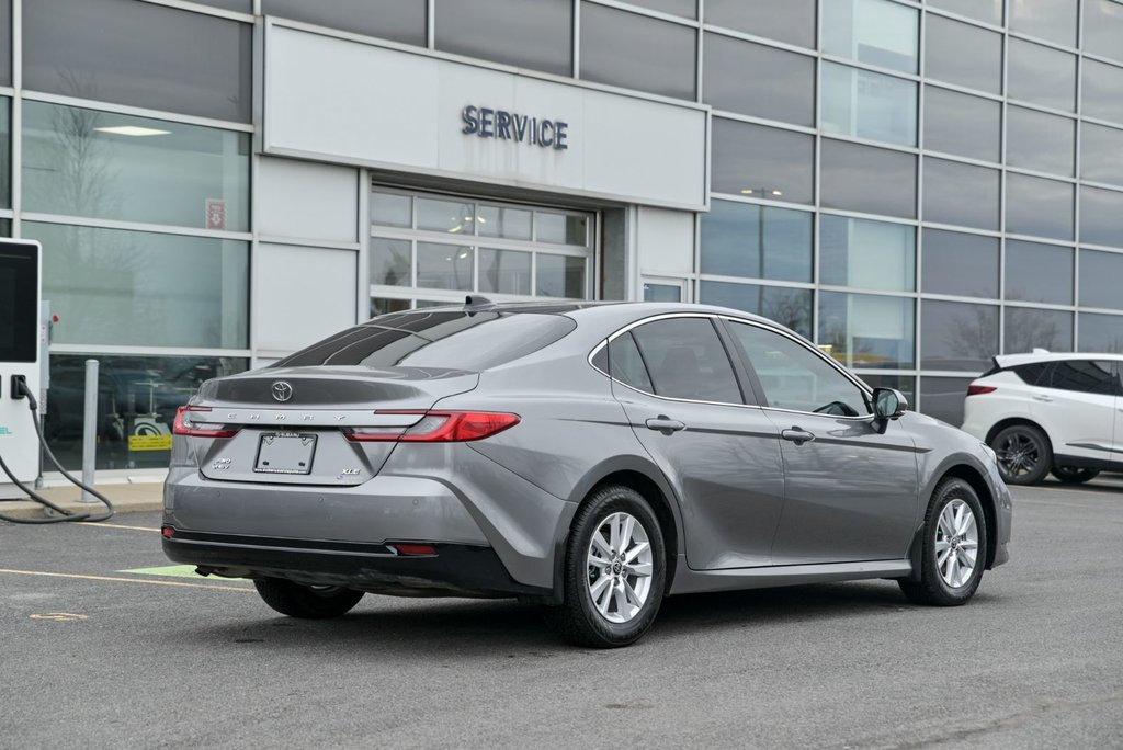 Toyota Camry XLE,Carplay, Bancs Chauffants 2025 à Sainte-Julie, Québec - 6 - w1024h768px