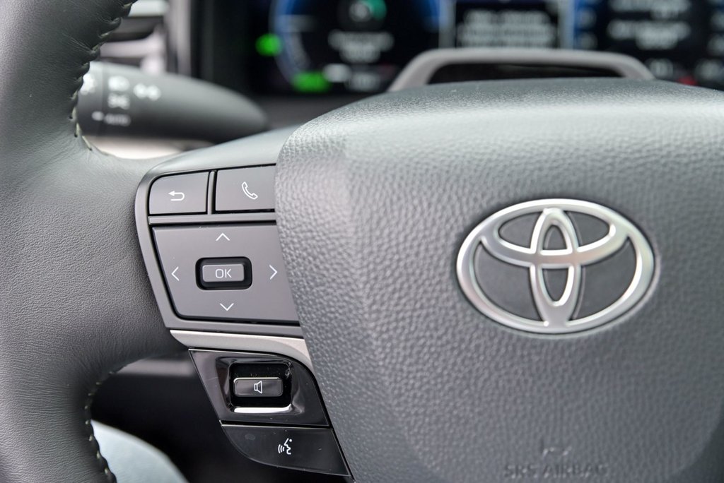 Toyota Camry XLE,Carplay, Bancs Chauffants 2025 à Sainte-Julie, Québec - 17 - w1024h768px