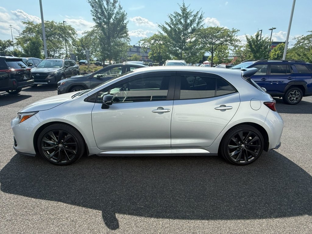 Toyota Corolla Hatchback  2025 à Sainte-Julie, Québec - 2 - w1024h768px