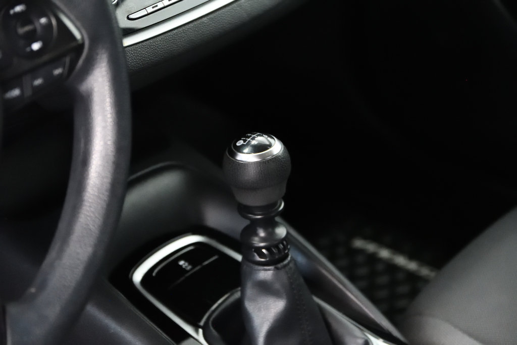 2021 Toyota Corolla L Manuelle Bluetooth Caméra de recul in Sainte-Julie, Quebec - 11 - w1024h768px