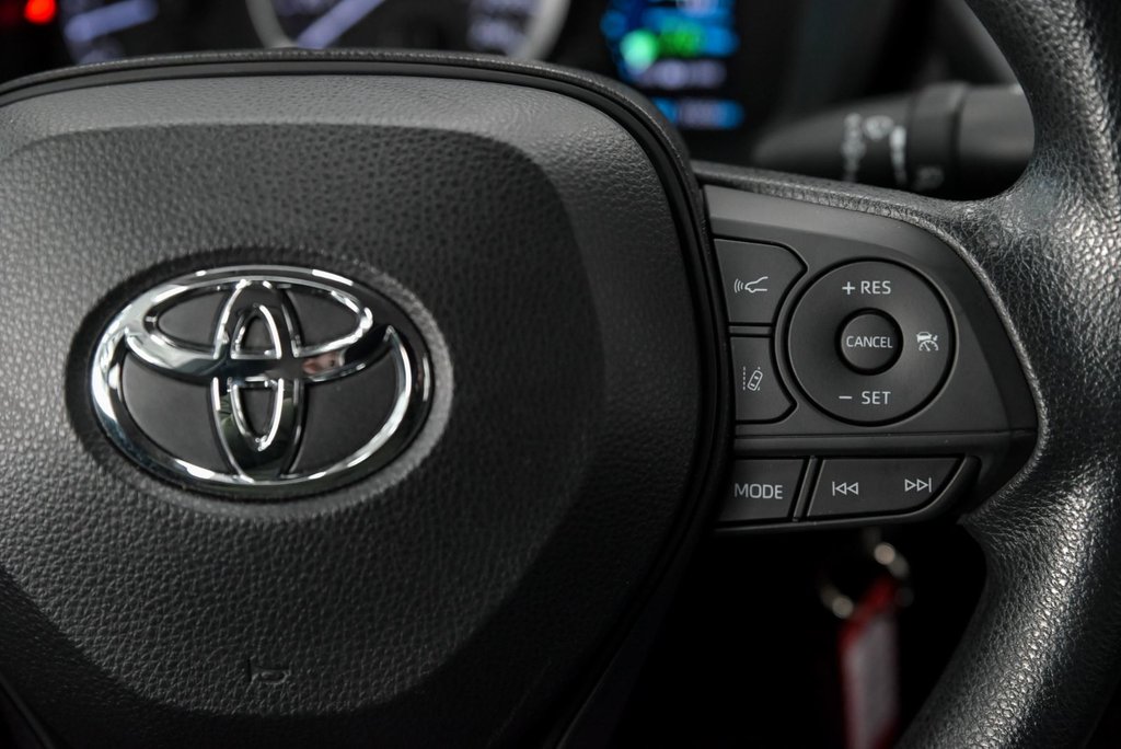 2021 Toyota Corolla LE, Banc chauffant in Sainte-Julie, Quebec - 13 - w1024h768px