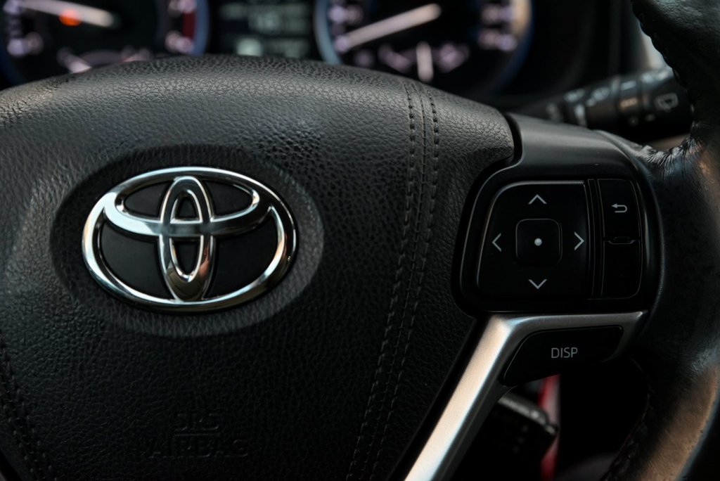 Toyota Highlander LE Bluetooth, caméra de recule, siège électrique 2016 à Sainte-Julie, Québec - 17 - w1024h768px