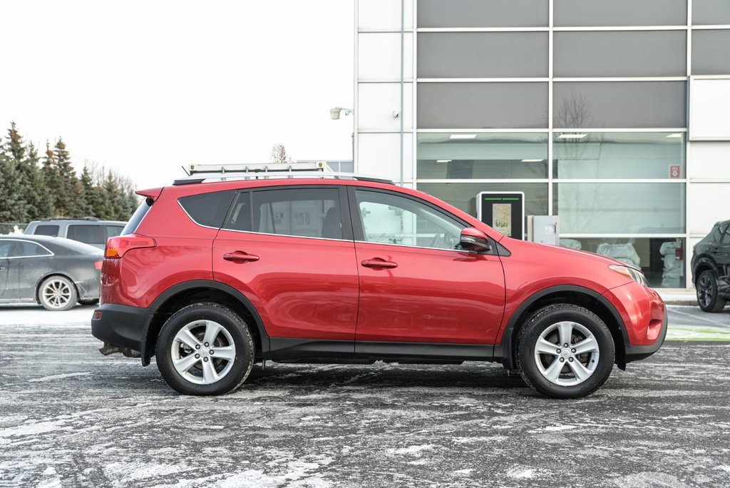 Toyota RAV4 XLE 2014 à Sainte-Julie, Québec - 5 - w1024h768px