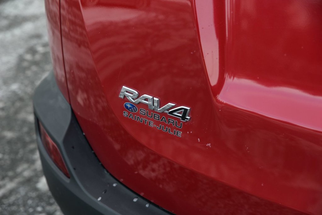 Toyota RAV4 XLE 2014 à Sainte-Julie, Québec - 7 - w1024h768px