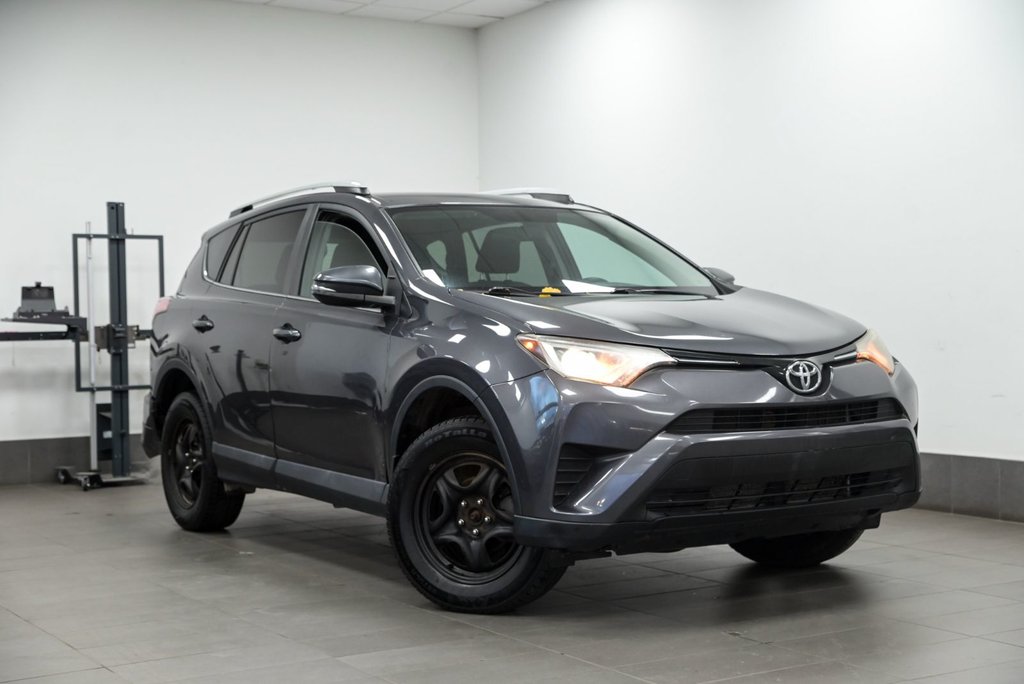 2016 Toyota RAV4 LE, AWD, Sièges Chauffants, Caméra de Recul in Sainte-Julie, Quebec - 1 - w1024h768px