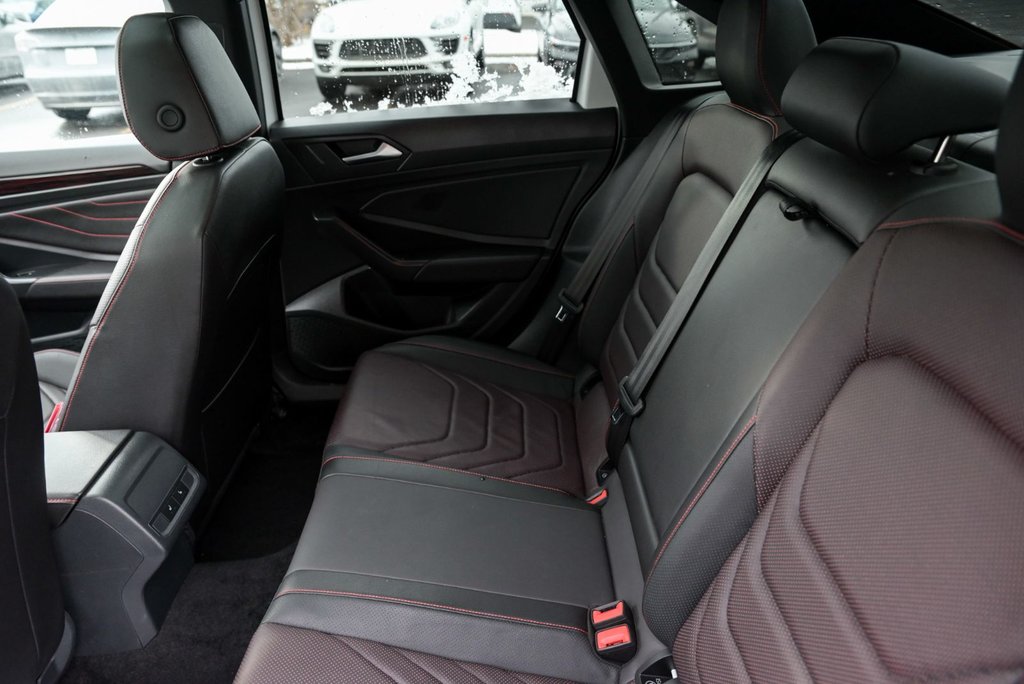 Volkswagen Jetta GLI Manuelle, Système de son Beats, Cuir, Toit ouvrant 2024 à Sainte-Julie, Québec - 23 - w1024h768px