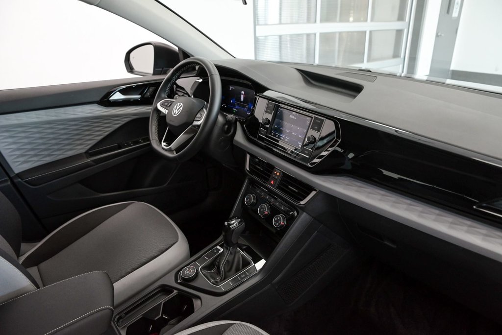 2024 Volkswagen Taos Trendline AWD Sièges chauffants in Sainte-Julie, Quebec - 22 - w1024h768px
