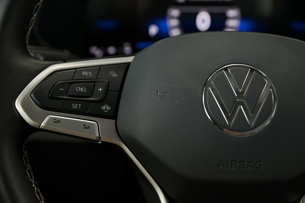 2024 Volkswagen Taos Trendline AWD Sièges chauffants in Sainte-Julie, Quebec - 14 - w1024h768px