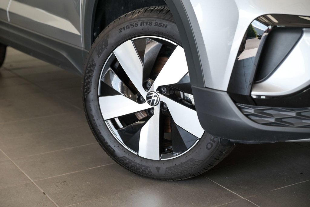2024 Volkswagen Taos Trendline AWD Sièges chauffants in Sainte-Julie, Quebec - 3 - w1024h768px