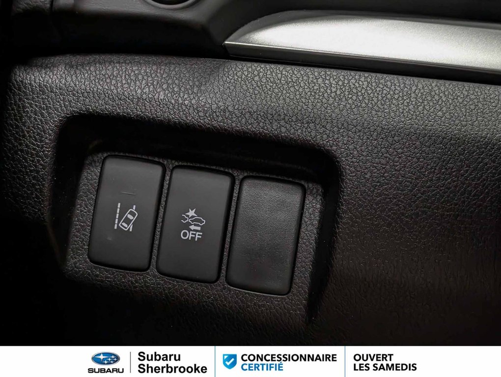 2018 Acura ILX in Sherbrooke, Quebec - 27 - w1024h768px