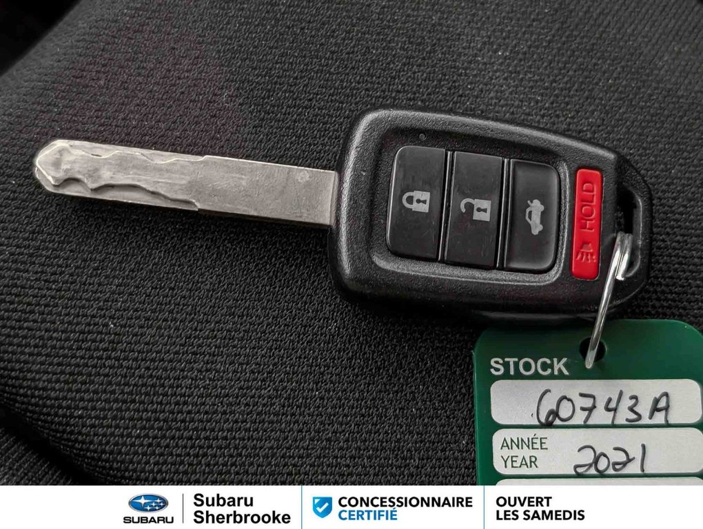 2021 Honda Civic Sedan LX in Sherbrooke, Quebec - 18 - w1024h768px