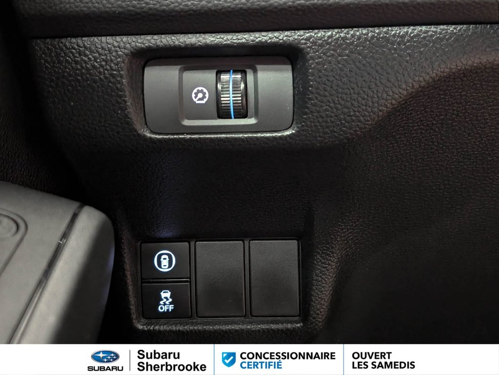 2023 Honda Civic Sedan in Sherbrooke, Quebec - 17 - w1024h768px
