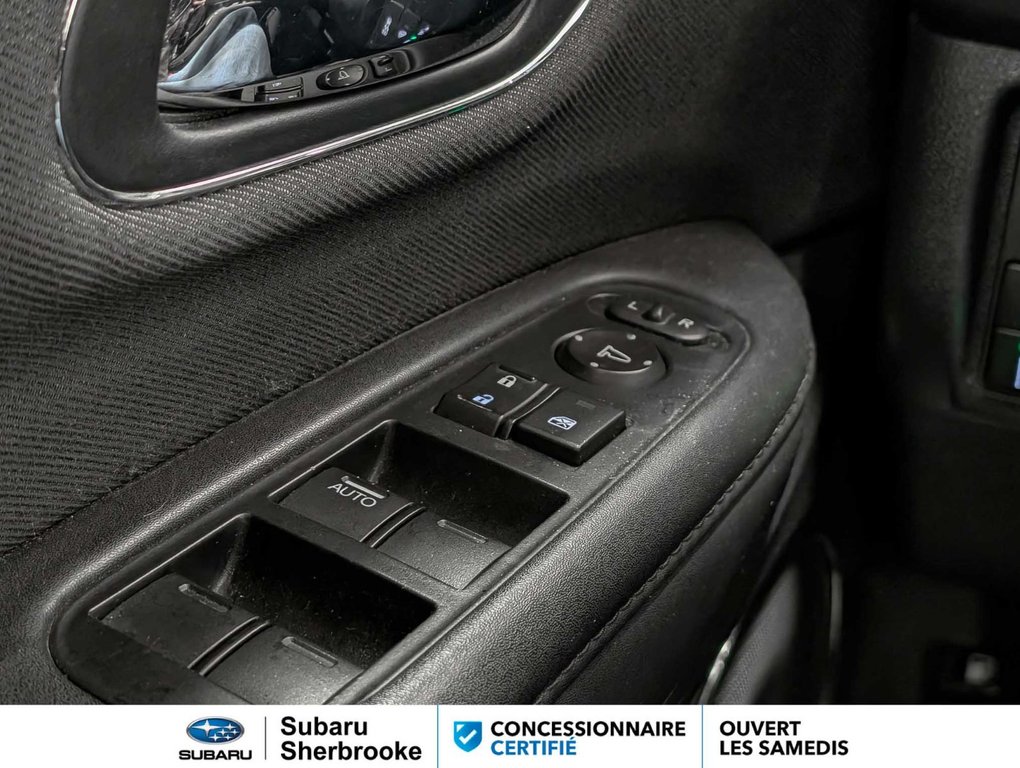 2020 Honda HR-V Sport in Sherbrooke, Quebec - 17 - w1024h768px