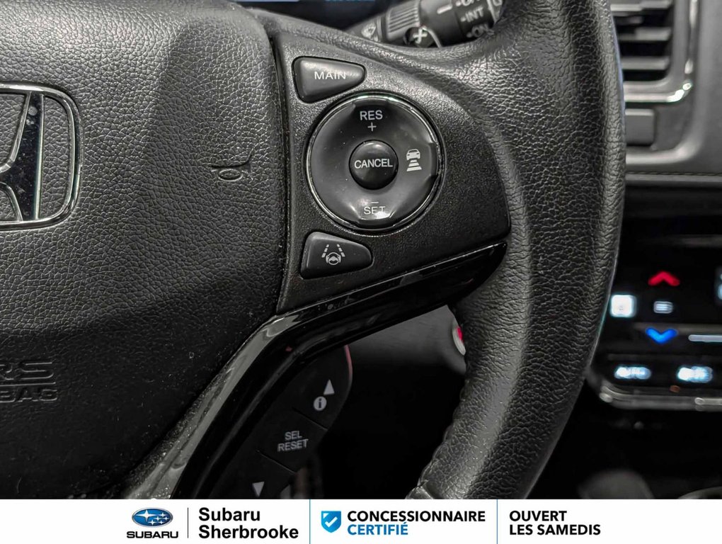 2020 Honda HR-V Sport in Sherbrooke, Quebec - 14 - w1024h768px