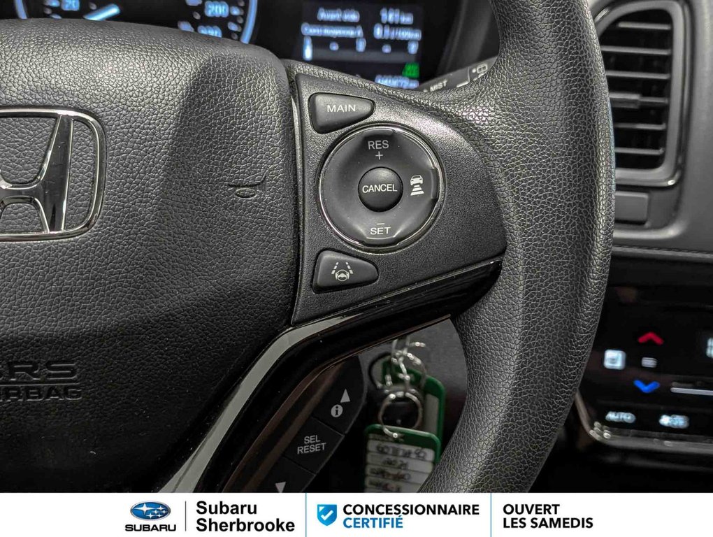 2021 Honda HR-V in Sherbrooke, Quebec - 14 - w1024h768px