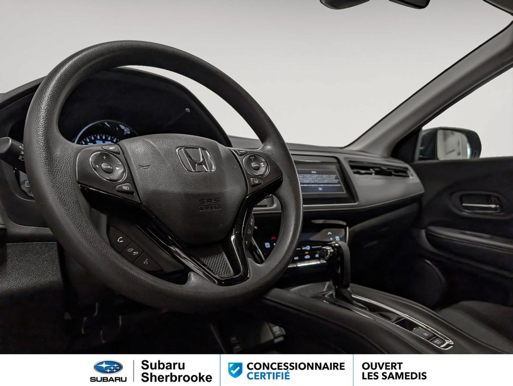 2021 Honda HR-V in Sherbrooke, Quebec - 7 - w1024h768px