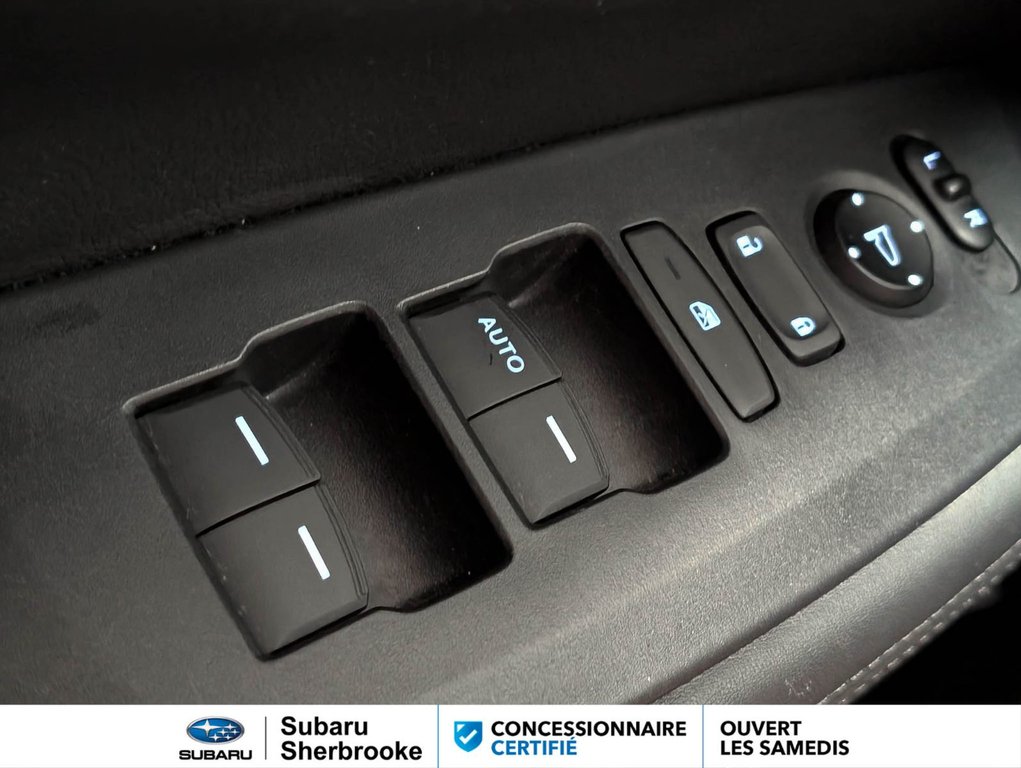 Honda HR-V LX-B 2024 à Sherbrooke, Québec - 15 - w1024h768px