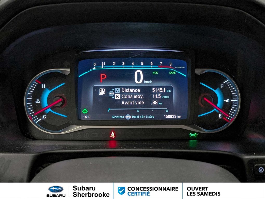 2020 Honda Pilot Touring 7-Passenger AWD in Sherbrooke, Quebec - 15 - w1024h768px