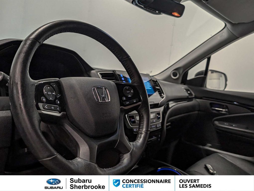 2020 Honda Pilot Touring 7-Passenger AWD in Sherbrooke, Quebec - 7 - w1024h768px