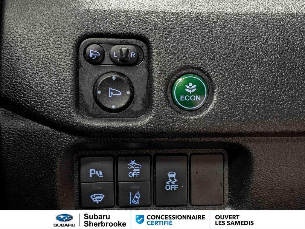 2020 Honda Pilot Touring 7-Passenger AWD in Sherbrooke, Quebec - 16 - w1024h768px