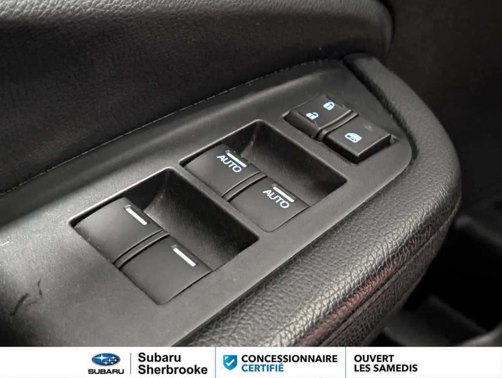 2020 Honda Pilot Touring 7-Passenger AWD in Sherbrooke, Quebec - 17 - w1024h768px