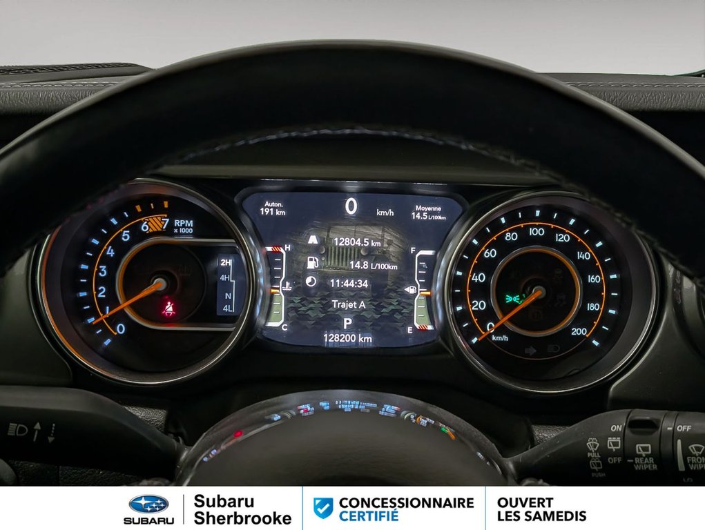 2023 Jeep Wrangler Sahara in Sherbrooke, Quebec - 16 - w1024h768px