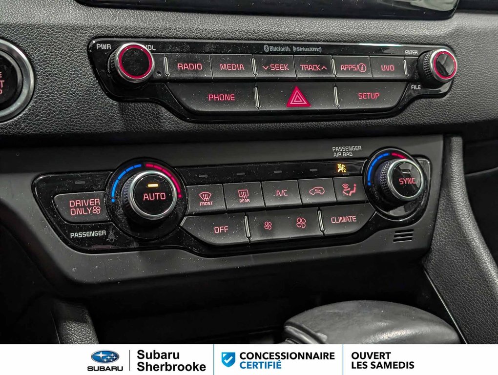 2019 Kia Niro Plug-In Hybrid EX Premium in Sherbrooke, Quebec - 10 - w1024h768px