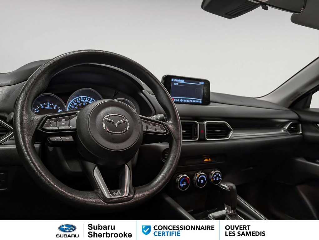2018 Mazda CX-5 GX in Sherbrooke, Quebec - 8 - w1024h768px