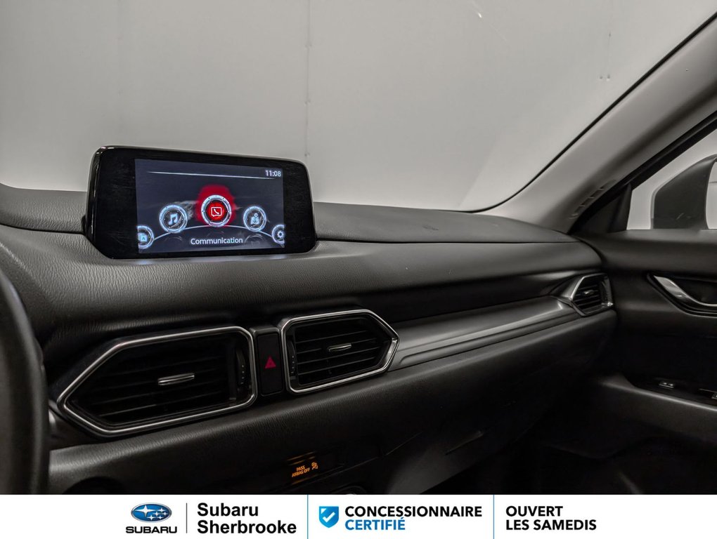 2018 Mazda CX-5 GX in Sherbrooke, Quebec - 9 - w1024h768px